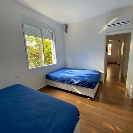 Apartamento Guarujá Pitangueiras 50 metros da Praia. Exterior foto