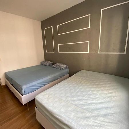 Apartamento Guarujá Pitangueiras 50 metros da Praia. Exterior foto
